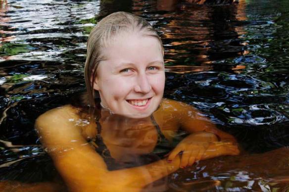 526785_10200809606343134_35101764_n